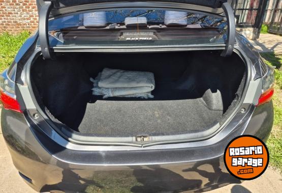 Autos - Toyota Corolla 2017 Nafta 80000Km - En Venta