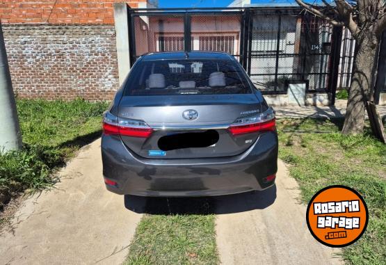 Autos - Toyota Corolla 2017 Nafta 80000Km - En Venta