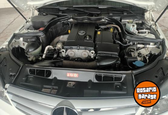 Autos - Mercedes Benz C 200 Kompr Avantgarde 2010 Nafta 96000Km - En Venta