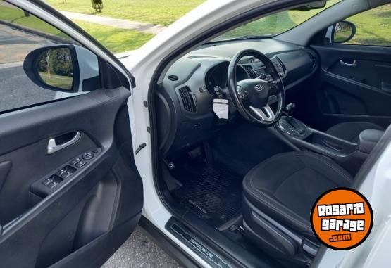 Camionetas - Kia SPORTAGE 2.0 2011 Nafta 140000Km - En Venta