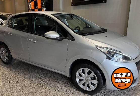 Autos - Peugeot 208 ACTIVE 2017 Nafta 72000Km - En Venta