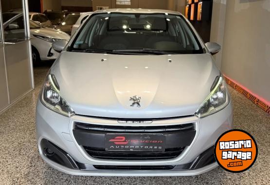 Autos - Peugeot 208 ACTIVE 2017 Nafta 72000Km - En Venta