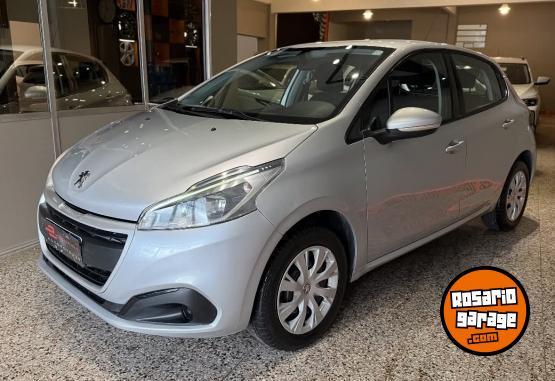 Autos - Peugeot 208 ACTIVE 2017 Nafta 72000Km - En Venta