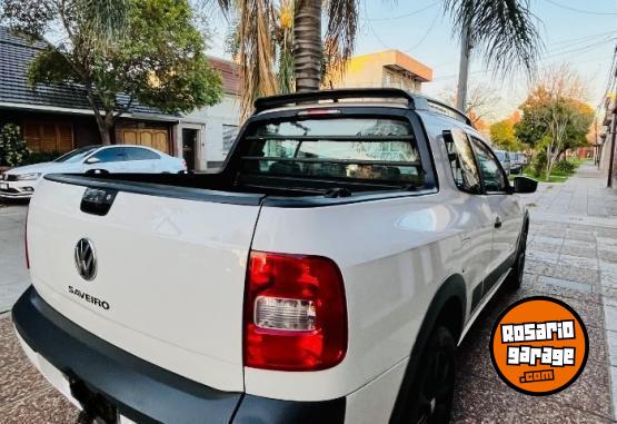 Camionetas - Volkswagen SAVEIRO/DOBLE CABINA 2015 Nafta 180000Km - En Venta