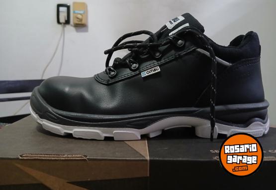 Indumentaria - Zapatos de trabajo omb(8hr.de uso!!).NUEVOS!!! - En Venta