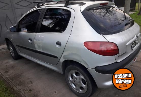 Autos - Peugeot 206 1.9 2004 Diesel 280000Km - En Venta