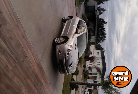Autos - Peugeot 207 2011 Diesel 153000Km - En Venta