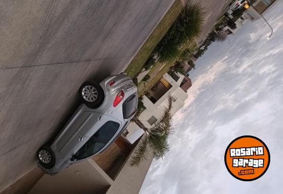 Autos - Peugeot 207 2011 Diesel 153000Km - En Venta