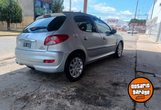 Autos - Peugeot 207 2011 Diesel 153000Km - En Venta