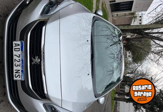 Autos - Peugeot 308 2019 Nafta 107000Km - En Venta