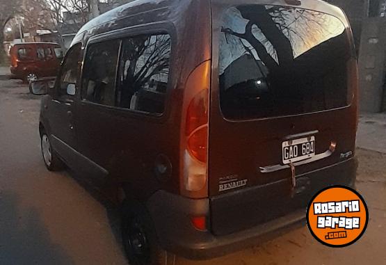 Utilitarios - Renault Kangoo 2007 Diesel 300000Km - En Venta