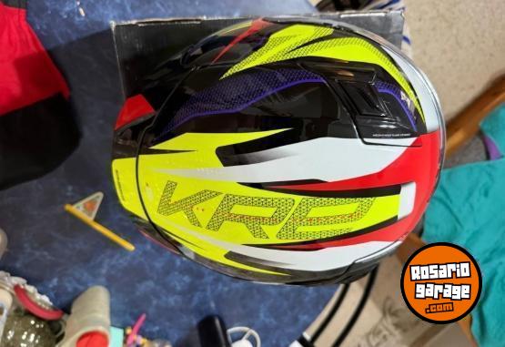 Accesorios para Motos - liquido  cascos mt igual nuevo muy poco uso !!! - En Venta