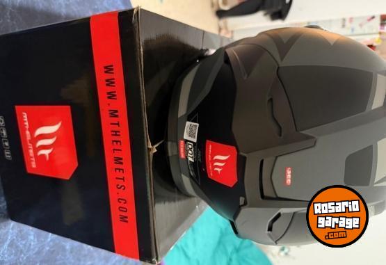 Accesorios para Motos - liquido  cascos mt igual nuevo muy poco uso !!! - En Venta