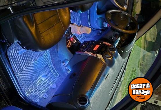 Autos - Renault Sandero 2012 Nafta 186500Km - En Venta