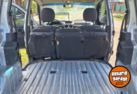 Utilitarios - Peugeot Partner 1.6 HDI 92 5as 2020 Diesel 145000Km - En Venta