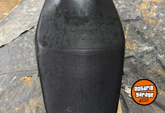 Accesorios para Motos - HONDA PCX 150 CACHAS, OPTICAS, PEDALIN, TABLERO, MANUBRIO, ASIENTO - En Venta