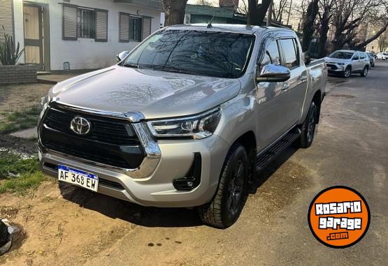 Camionetas - Toyota Hilux 2022 Diesel 63000Km - En Venta