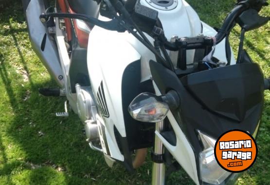 Motos - Honda twister 250 2020 Nafta 5780Km - En Venta