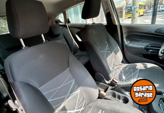 Autos - Ford Fiesta 2015 Nafta 110000Km - En Venta