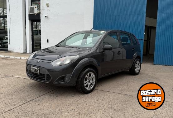 Autos - Ford Fiesta Ambiente 2012 Nafta 141000Km - En Venta