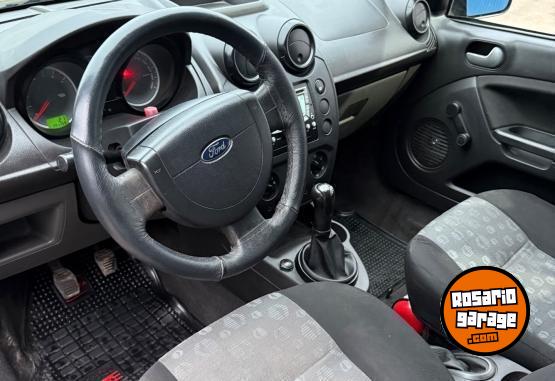 Autos - Ford Fiesta Ambiente 2012 Nafta 141000Km - En Venta