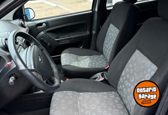 Autos - Ford Fiesta Ambiente 2012 Nafta 141000Km - En Venta