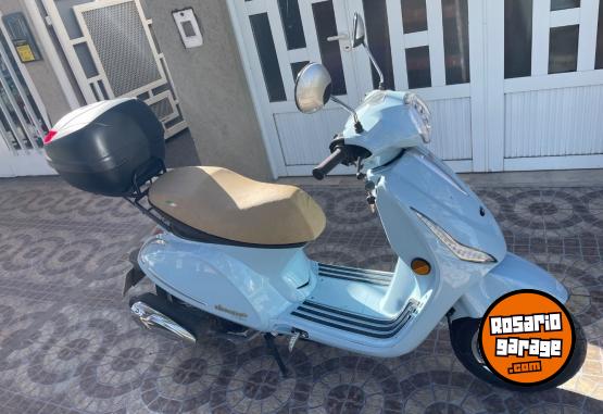 Motos - Gilera Duomo 150 2024 Nafta 3500Km - En Venta