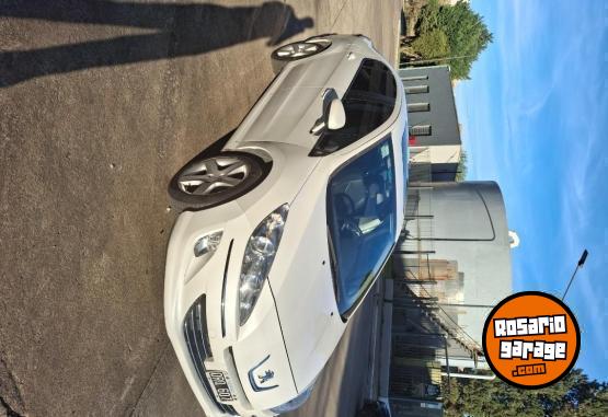 Autos - Peugeot ALLURE 2015 Nafta 95000Km - En Venta