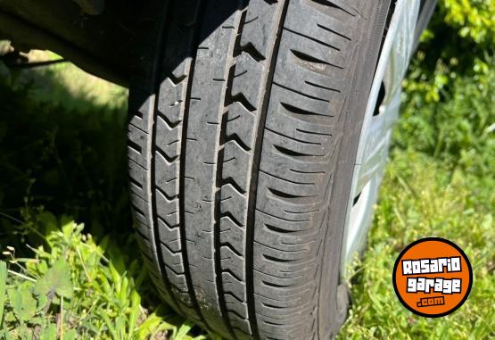 Utilitarios - Renault Kangoo 2009 Nafta 229000Km - En Venta