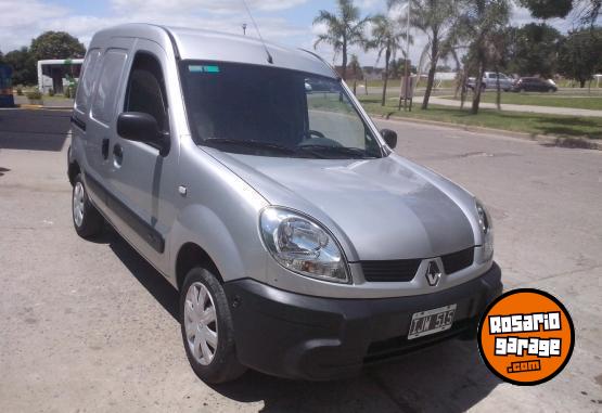 Utilitarios - Renault Kangoo 2009 Nafta 229000Km - En Venta