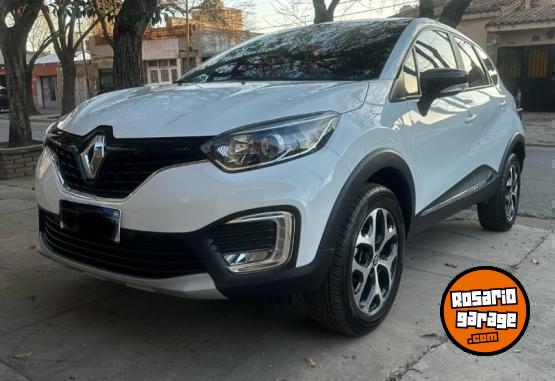 Autos - Renault Captur Intense 2019 Nafta 30000Km - En Venta