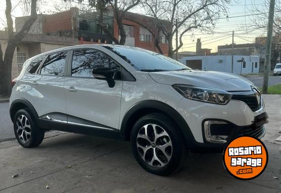 Autos - Renault Captur Intense 2019 Nafta 30000Km - En Venta