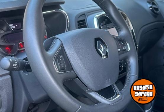 Autos - Renault Captur Intense 2019 Nafta 30000Km - En Venta