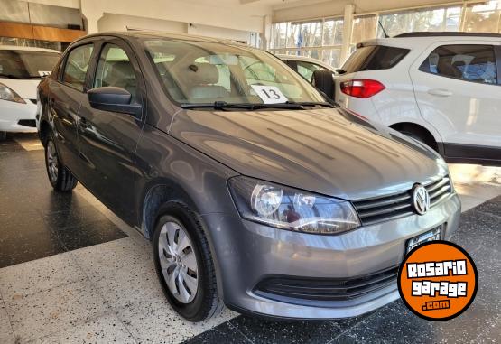 Autos - Volkswagen Voyage confortline 1.6 2013 Nafta 130000Km - En Venta