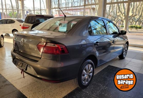 Autos - Volkswagen Voyage confortline 1.6 2013 Nafta 130000Km - En Venta