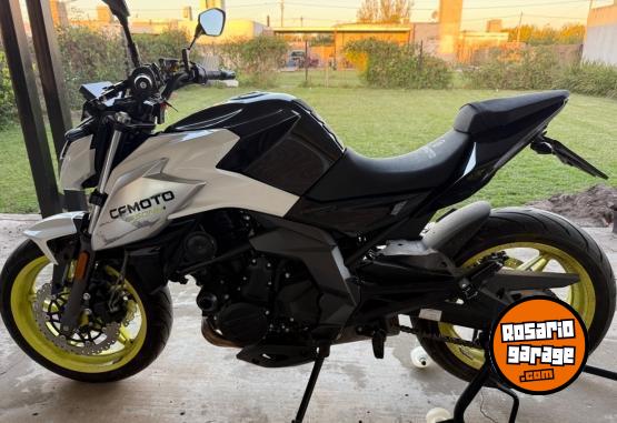 Motos - CF 650 NK 2024 Nafta 5500Km - En Venta