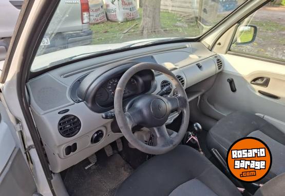 Utilitarios - Renault kangoo 2012 Nafta 186000Km - En Venta