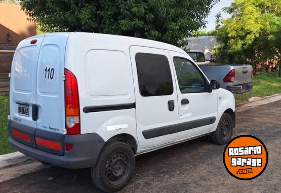Utilitarios - Renault kangoo 2012 Nafta 186000Km - En Venta