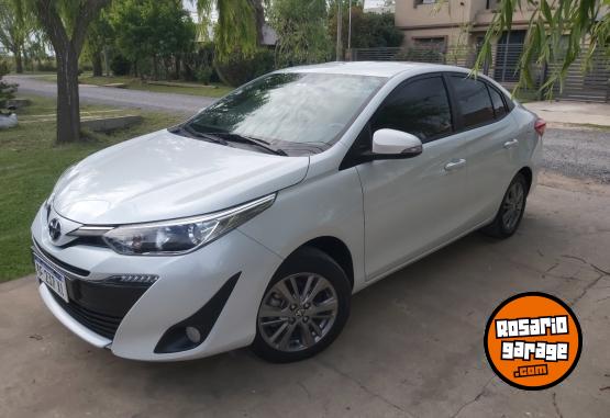 Autos - Toyota YARIS XLS PACK CVT 2021 Nafta 135000Km - En Venta