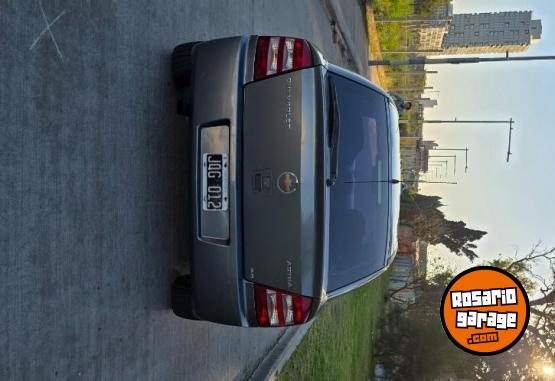 Autos - Chevrolet Astra 2011 GNC 180000Km - En Venta