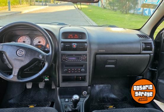 Autos - Chevrolet Astra 2011 GNC 180000Km - En Venta