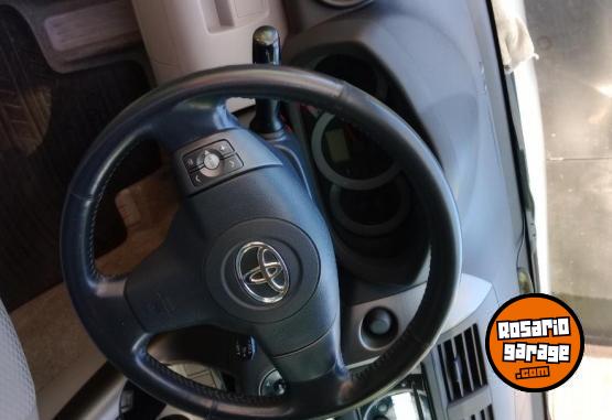 Camionetas - Toyota Rav4 2012 Nafta 169000Km - En Venta