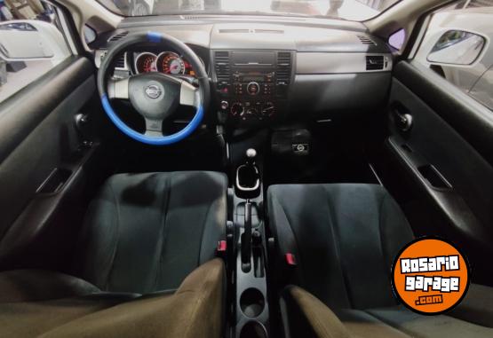 Autos - Nissan Tiida 1.8 Visia 2008 Nafta 180000Km - En Venta