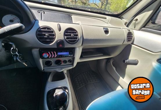 Utilitarios - Renault Kangoo 2009 GNC 252000Km - En Venta