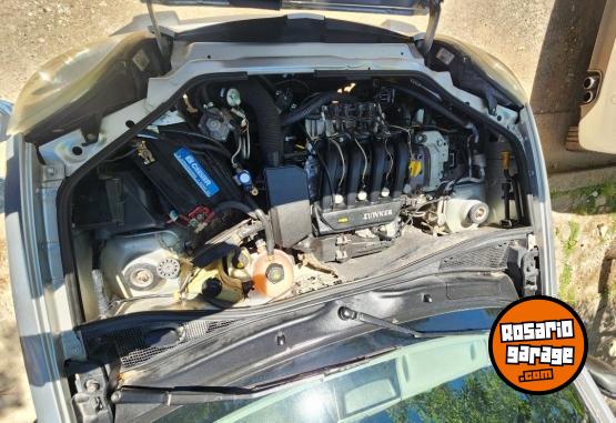 Utilitarios - Renault Kangoo 2009 GNC 252000Km - En Venta