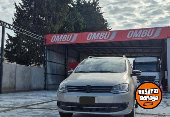 Autos - Volkswagen SURAN 1.6L 5p 2013 Nafta 109000Km - En Venta