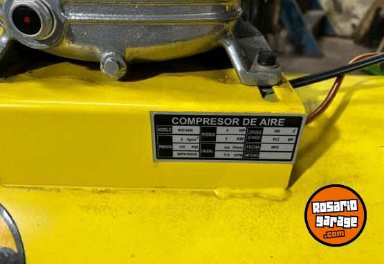 Herramientas - Compresor Goliat 200 lts casi sin uso - En Venta