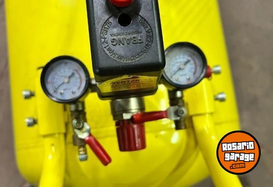 Herramientas - Compresor Goliat 200 lts casi sin uso - En Venta