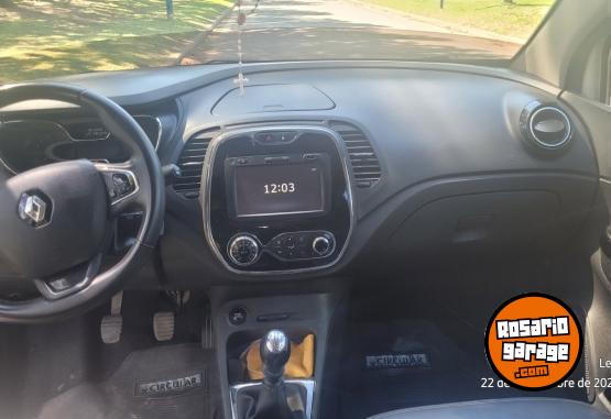 Autos - Renault CAPTUR 2018 Nafta 104000Km - En Venta