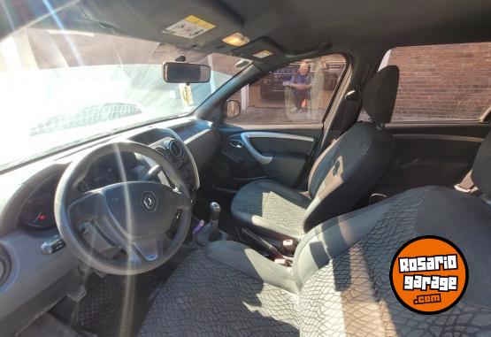 Camionetas - Renault Oroch 2016 GNC  - En Venta